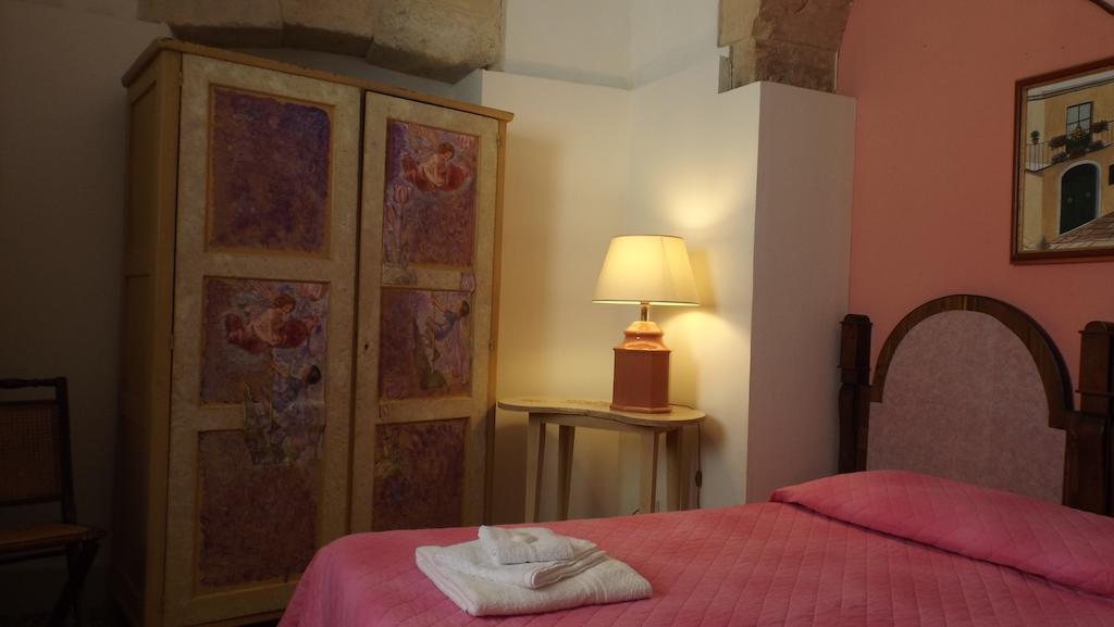 Antica Galateo Bed & Breakfast Lecce Ruang foto