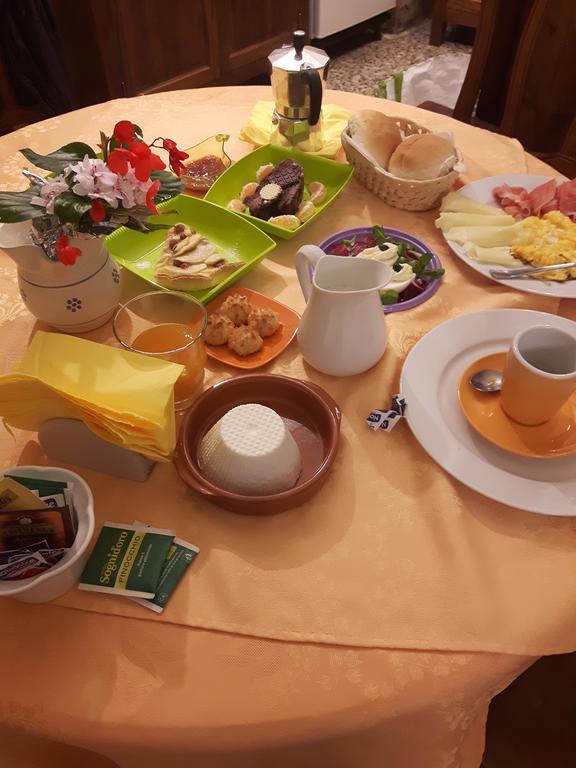Antica Galateo Bed & Breakfast Lecce Bagian luar foto